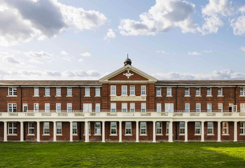 Historic waterside retirement village launches luxurious guest suite Image